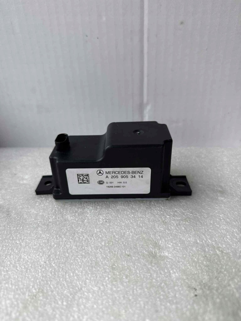 Купити Модуль напруги mercedes-benz оригінальний номер a2059053414