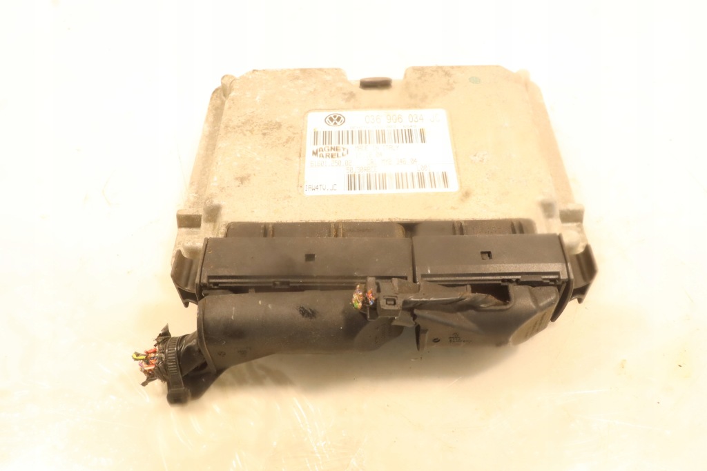 Купить 036906034jc бортовой компьютер блок управления vw polo