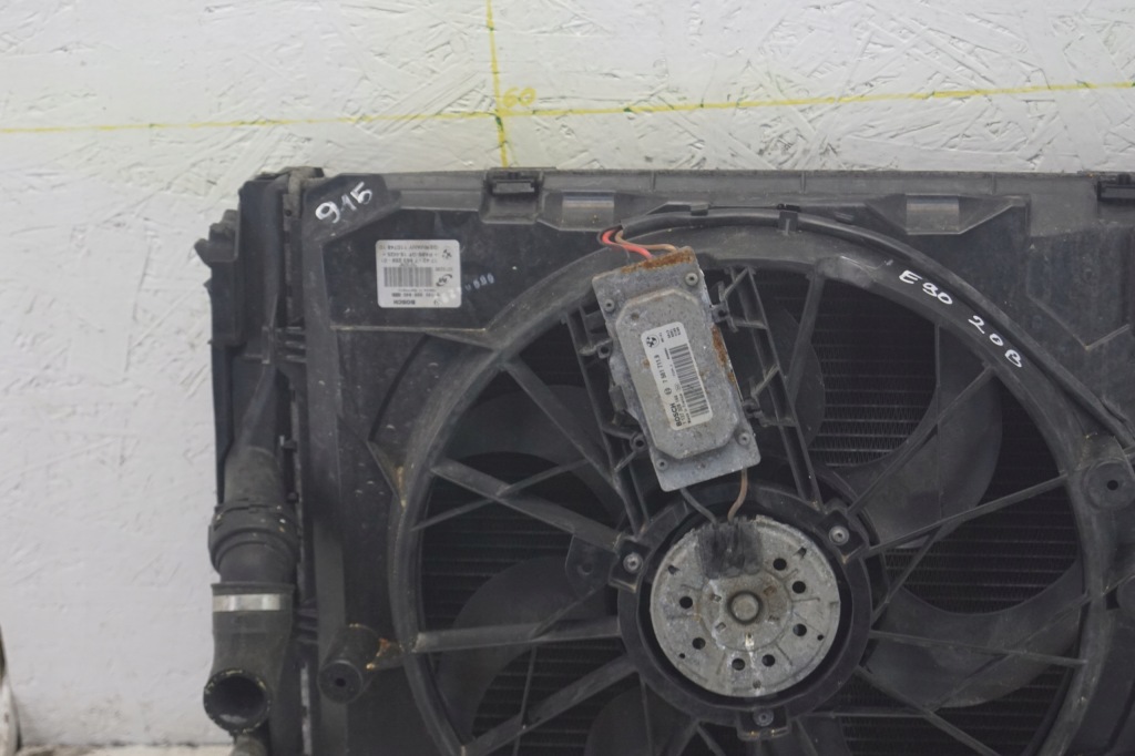 Радиатор вентилятор bmw e90 e91 2.0b Недорого