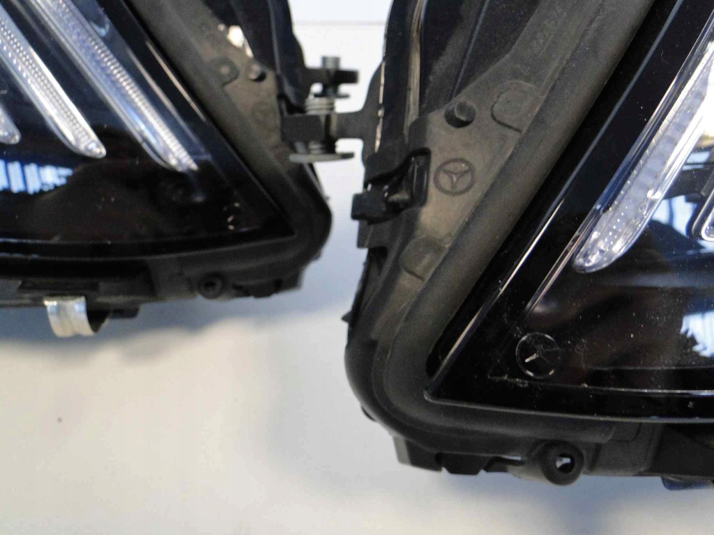 Mercedes w222 222 рестайлінг  фара права multibeam led Зі Шроту