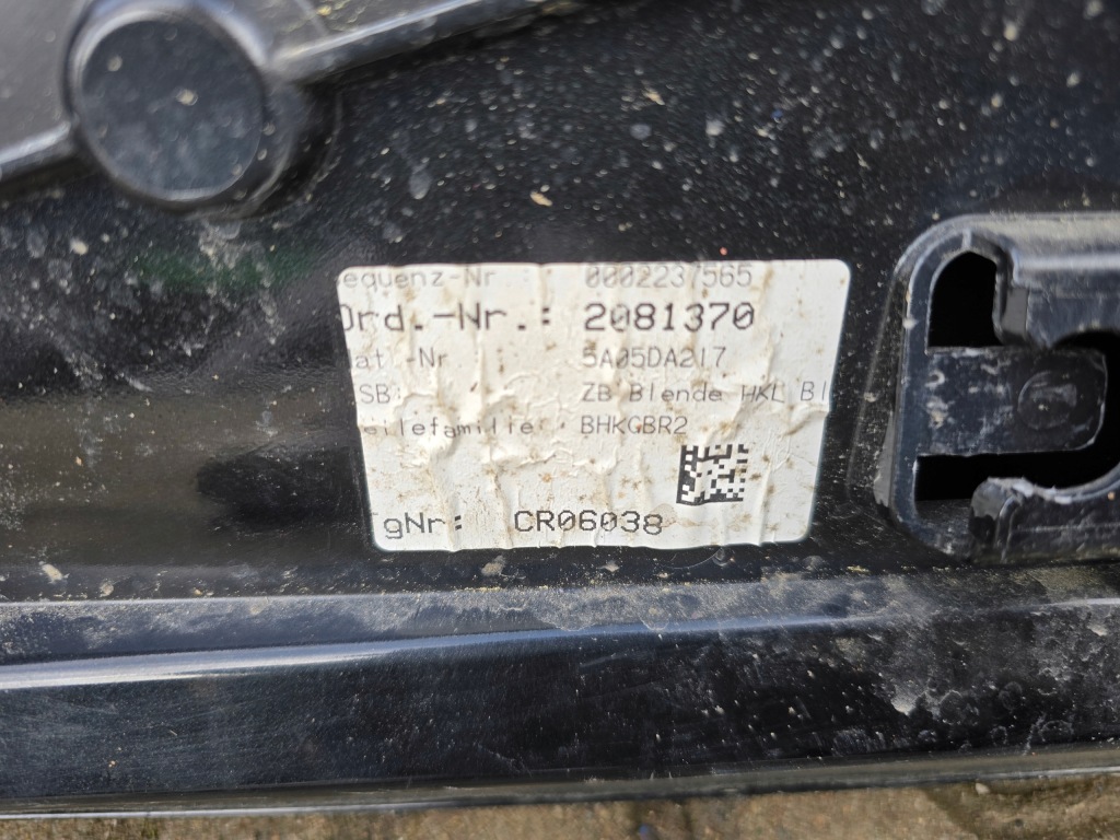 Кришка багажника задні задня накладка bmw ix i20 Недорого