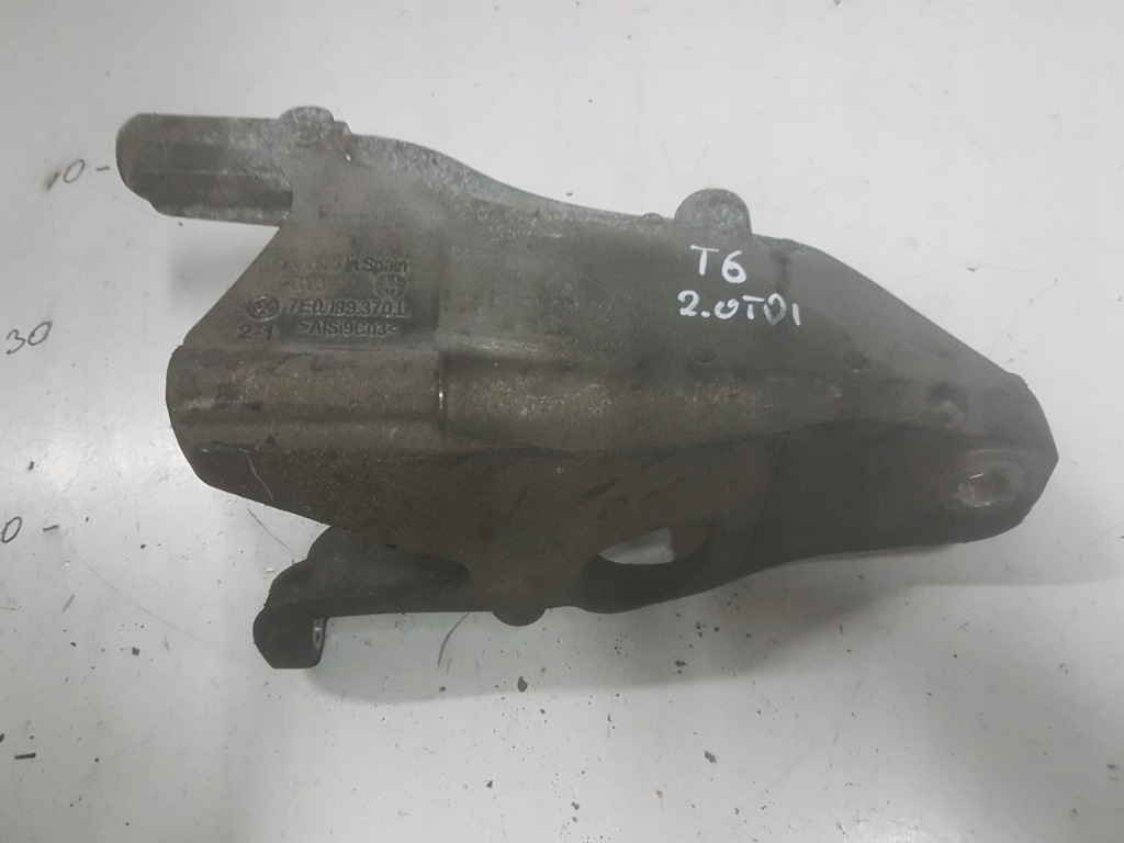 фото №1, Vw multivan t6 2.0 tdi кронштейн кронштейн двигуна