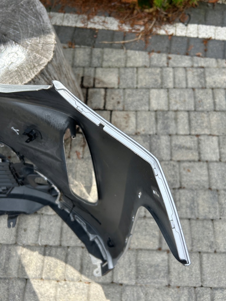 фото №16, Toyota yaris cross adventure 20- бампер перед