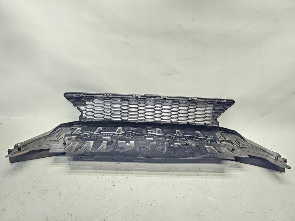 фото №7, Решётка средняя левая решётка радиатора бампера перед honda jazz iv lift 2017-2020