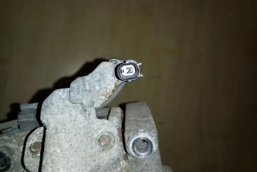 фото №7, Компресор кондиціонера honda cr-v ii rd_ 10sr15c 2.2l дизель 103kw 2014