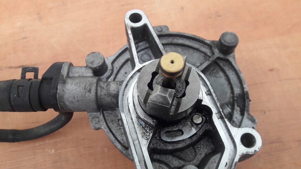 фото №1, Hyundai getz 1.5 1.6 crdi насос вакуум вакууму