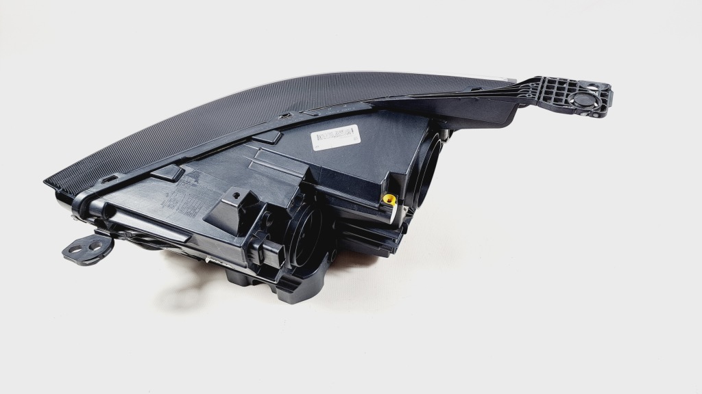 фото №4, Opel grandland x лампа права led yp00015980