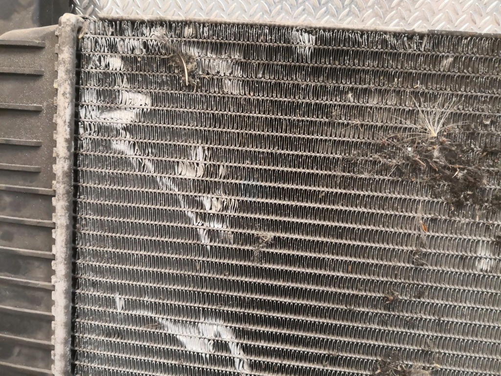 Mercedes-benz slk r171 радиатор воды Недорого