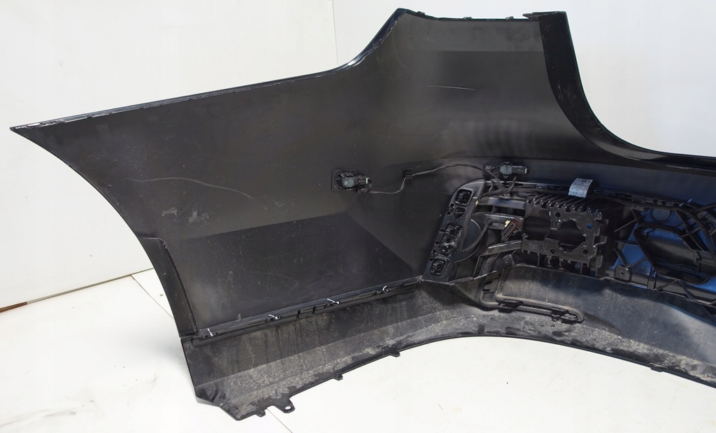 фото №9, Bmw 7 g70 m-pakiet na 6 датчиков парковки od 2022- бампер задняя задний