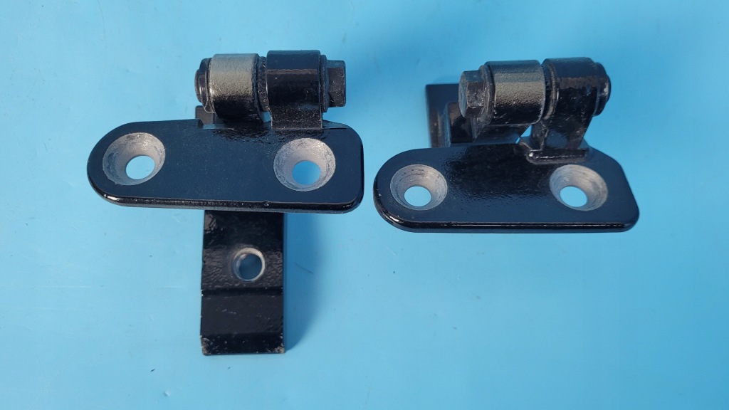 Bmw 5' g31 518d touring 18r петли дверь правый задний  7333094 7333062 Киев