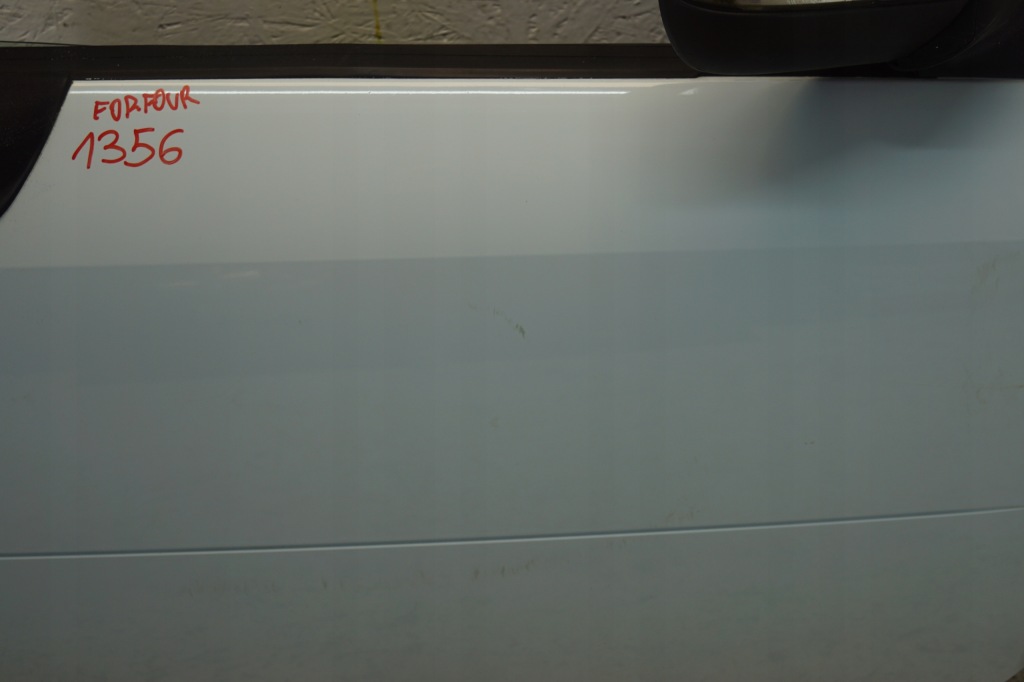 Дверь правый перед smart forfour Оригинал