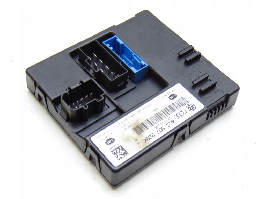 фото №1, Audi q7 4l // модуль комфорта 4l0907289k