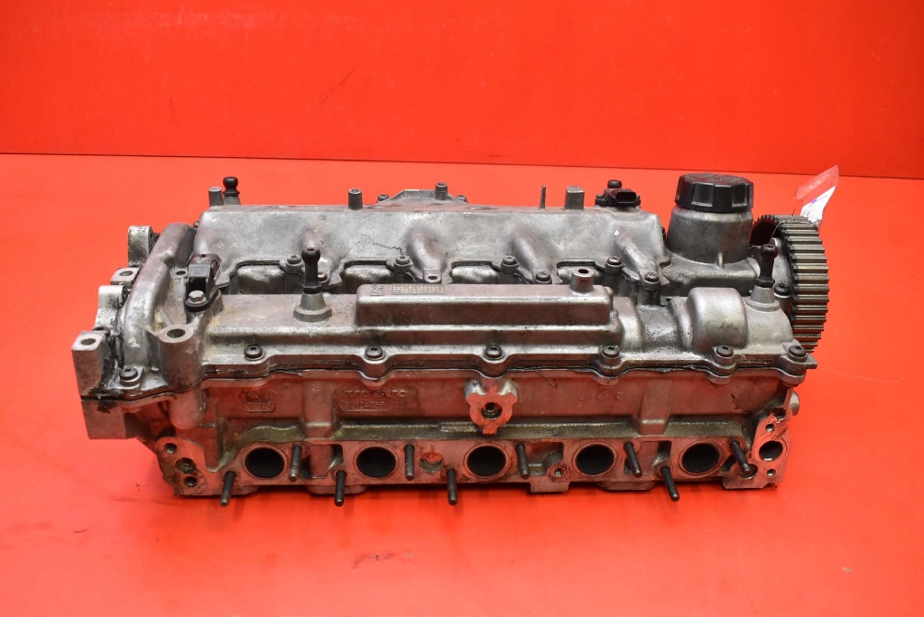фото №4, Головка двигателя 31104738-002 volvo s60 1 i 2.4 d d5 163 km 00-04