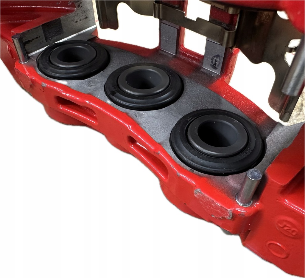 фото №7, Супорти перед amg brembo 23649 23650 mercedes cle w236 glc w254 c w206 комп'ютер