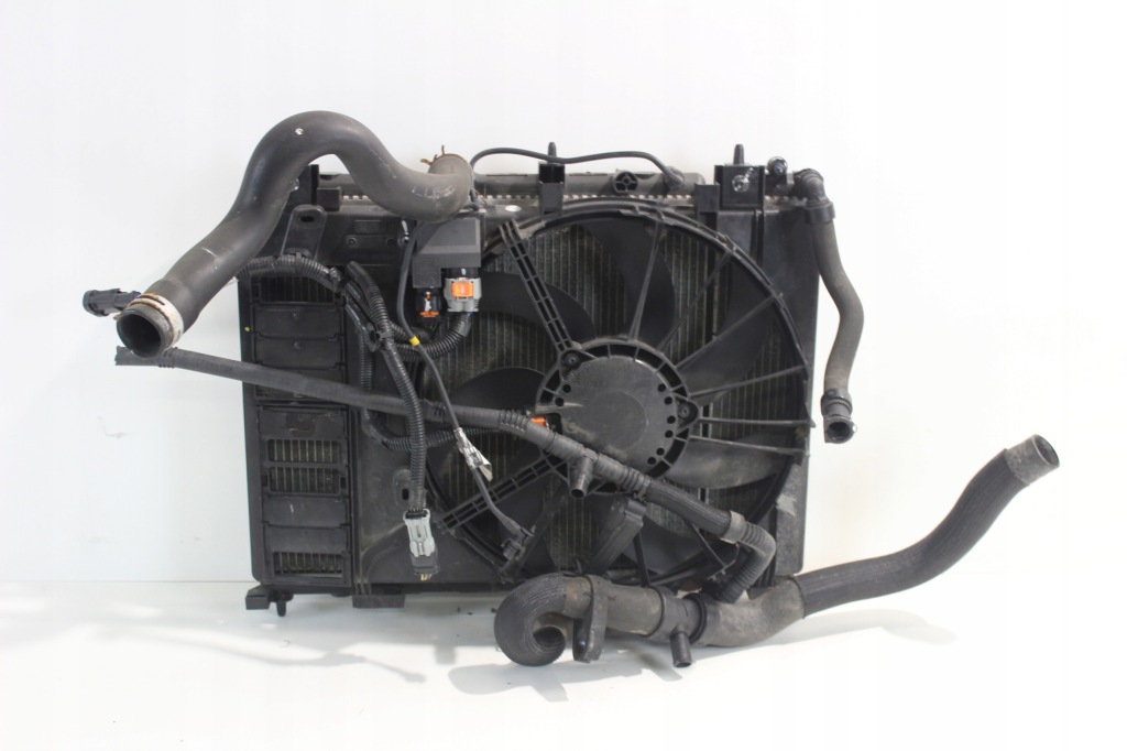 Купити Ремінь перед радіатор вентилятор peugeot 508 2.0 hdi