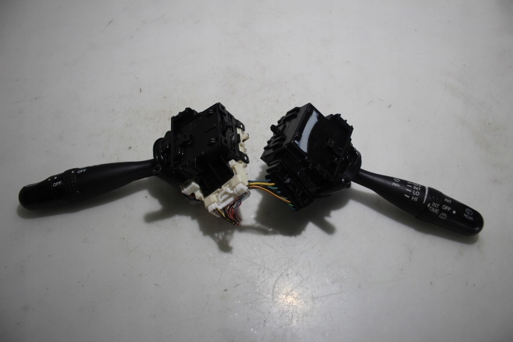 фото №1, Переключатель комбинированный света suzuki swift iv