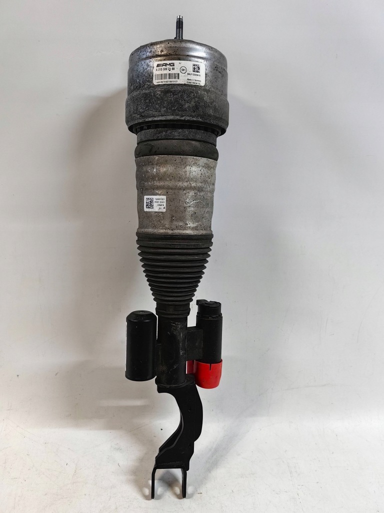 Купити Mercedes e43 amg w213 - амортизатор airmatic правий перед polecam