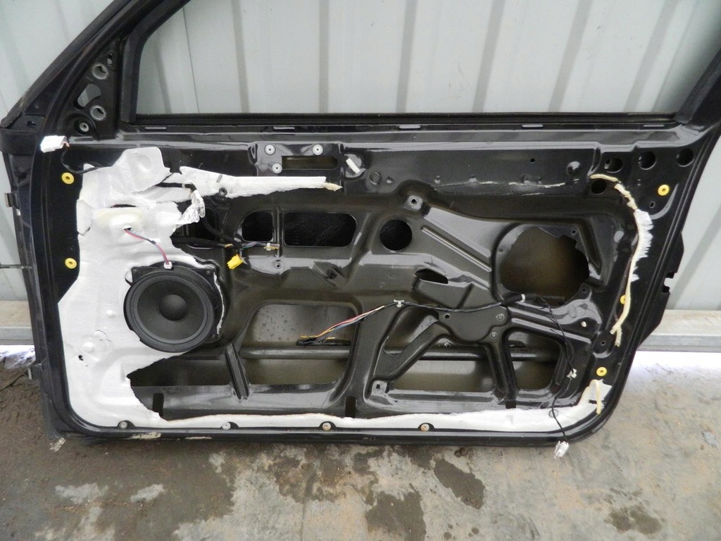 фото №15, Дверь alfa romeo 147 3d 00-10r правое передние 846a