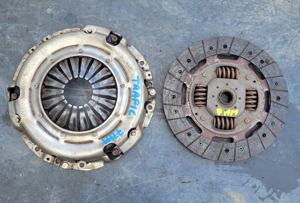 фото №1, Renault trafic ii 2.0dci opel vivaro зчеплення диск 7mm притиск