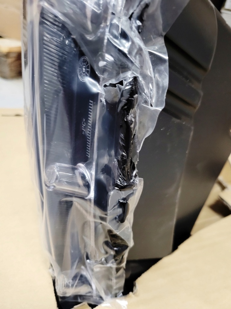 фото №16, Новый оригинальный фара правый czarn. интерьер dacia duster 260103738r