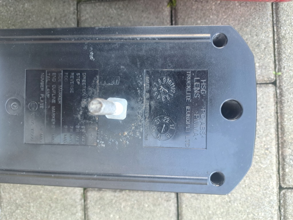 Mercedes actros mp5 год 2022 комплект задних лампа led оригинал. a 0035443303 Киев