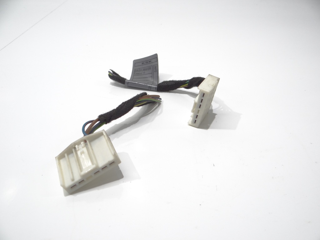 фото №1, Колодка штекер лампы задняя bmw e81 оригинальный номер