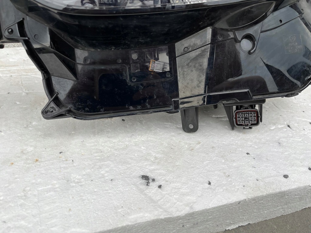 Фара правый  левая mazda cx30 cx-30 full led Недорого