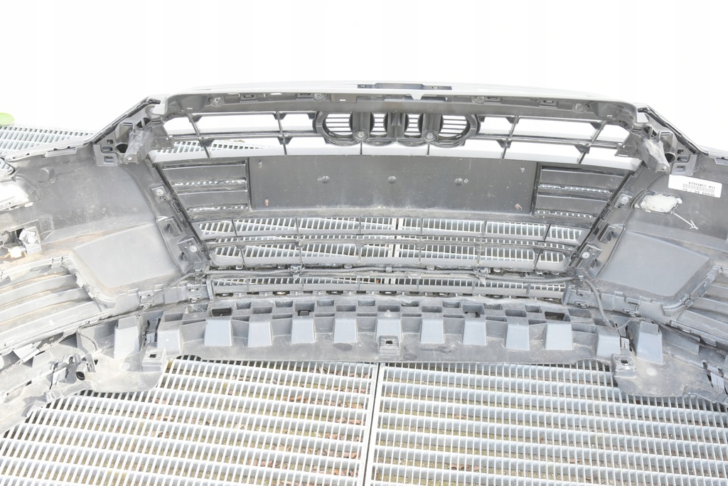 фото №8, Audi a3 8v lift sportback s-line бампер перед ly9t kpl.