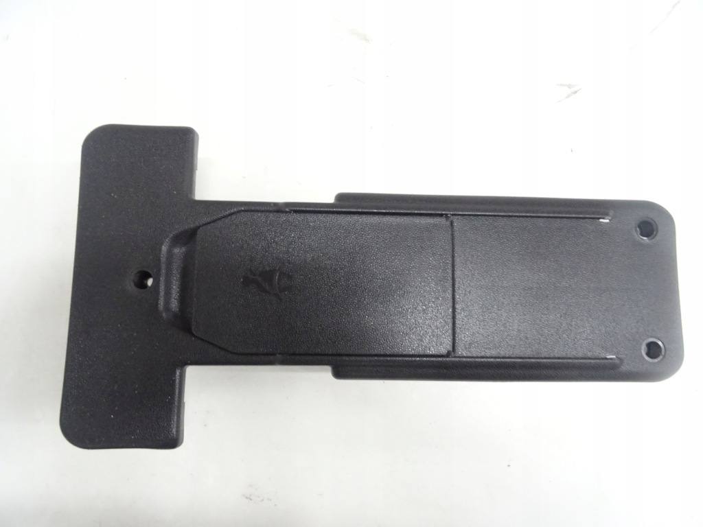 фото №1, Opel zafira b защита поперечина задняя клипсы 3 rzędu