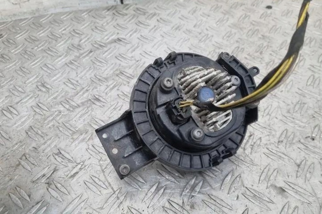 фото №1, Протитуманна фара лівий передній mini countryman r60 9812537 2.0l дизель 105kw 2015