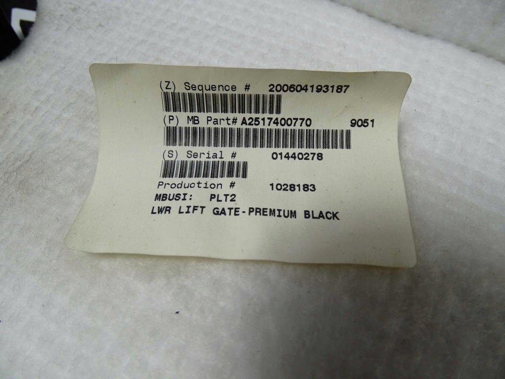 фото №6, Mercedes r w251 защита накладка крышки багажника