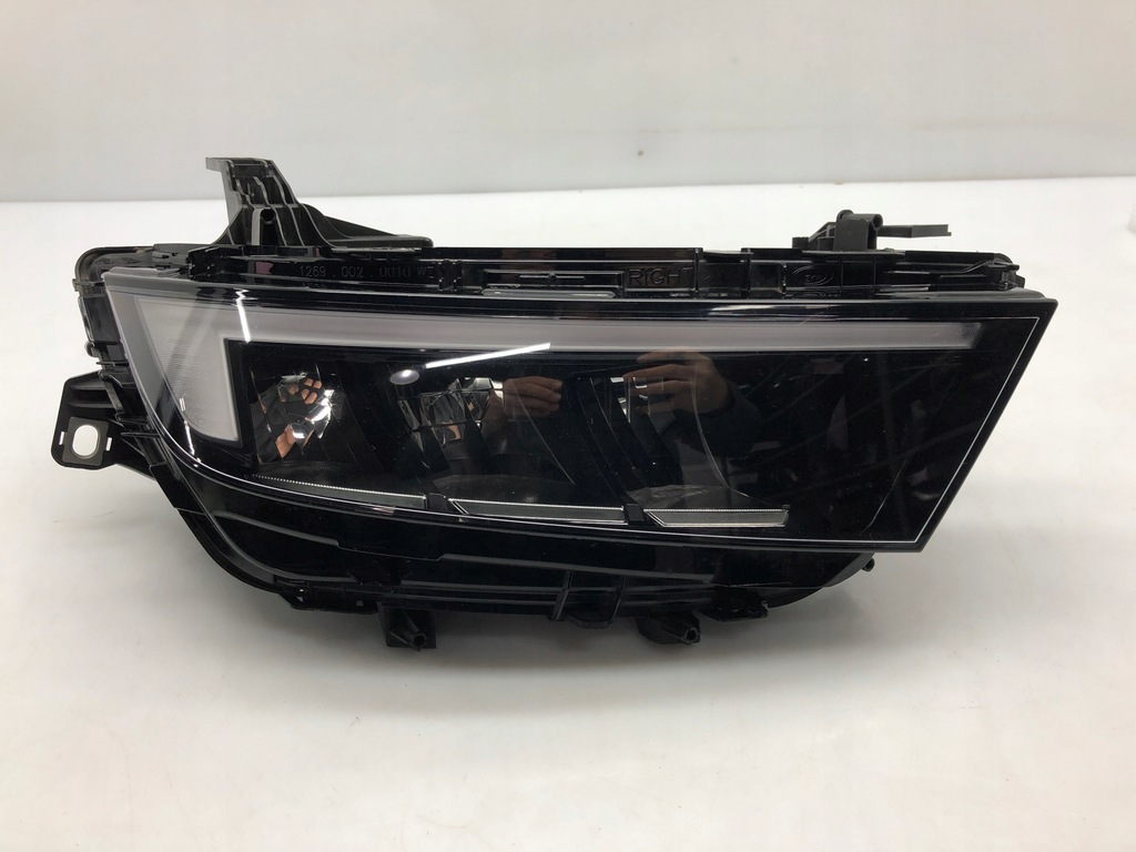 фото №1, Фара opel astra vi l перед правый led