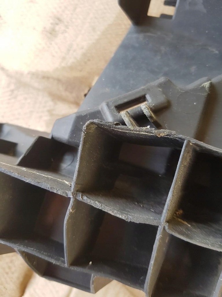 фото №7, Напрямна бампера лівий перед citroen ds5 9673297477