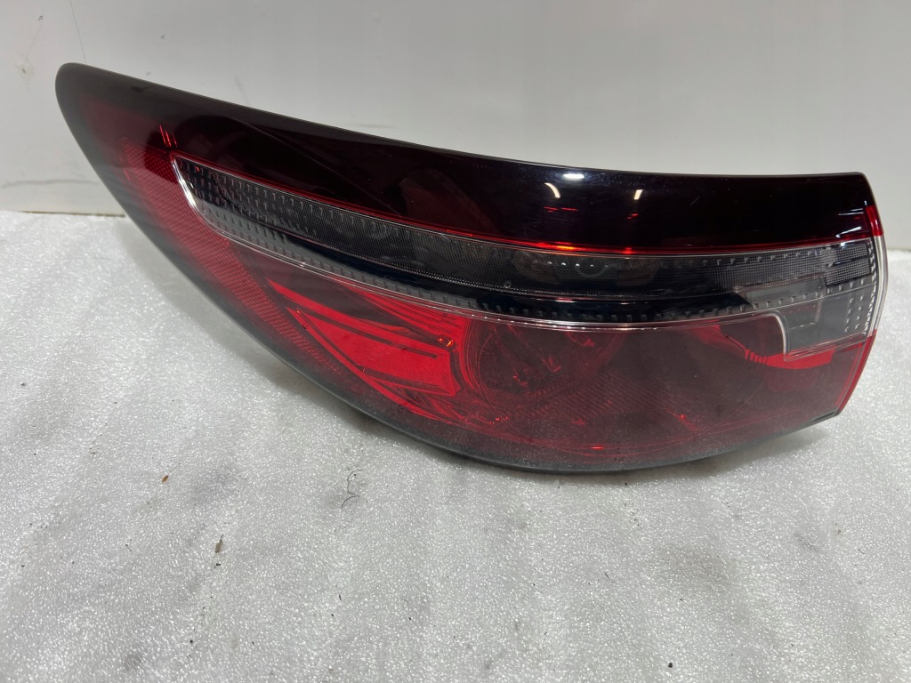 Купити Mazda 6 gl лампа ліва sedan rok 2021 grf5-51160