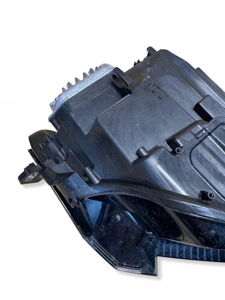 Купить Peugeot 308 iii t10 408 ii p54 лампа matrix перед сторона левая 9849115080