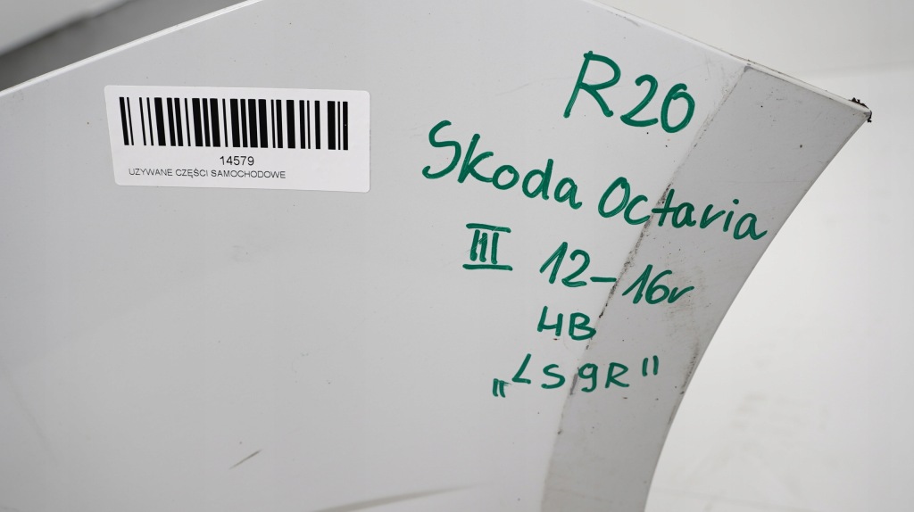 фото №11, Бампер задняя задний skoda octavia iii 12-16r ls9r pdc