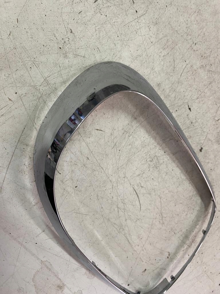 фото №2, Mini countryman f60 хром рамка лампы задняя правая