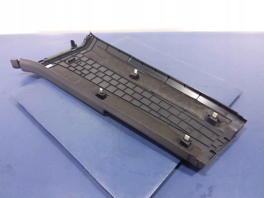 фото №6, Vw golf vii sportsvan защита стойка b правая