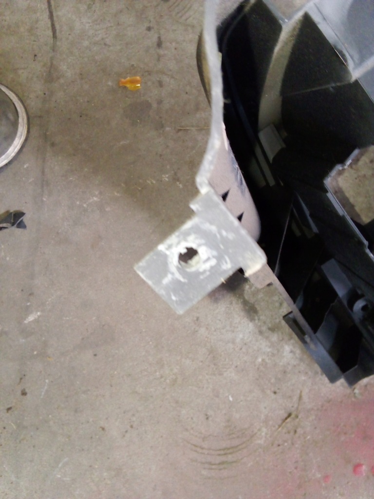 фото №14, Панель  середня з тримач na чашки seat leon toledo 1m0863243 1m2862531