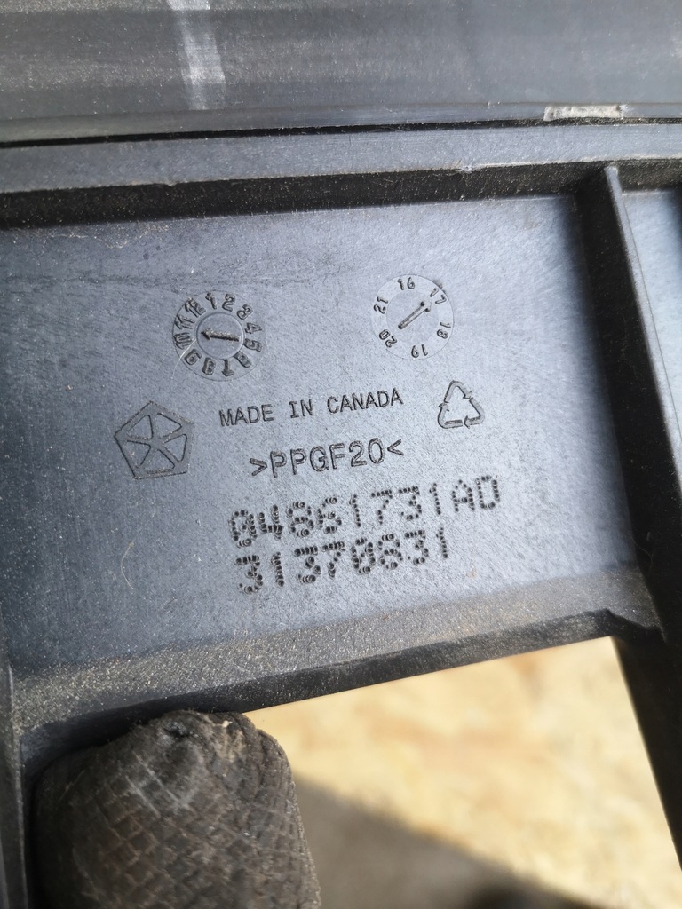 фото №5, Dodge grand caravan корпус фильтра воздуха 04861731ad