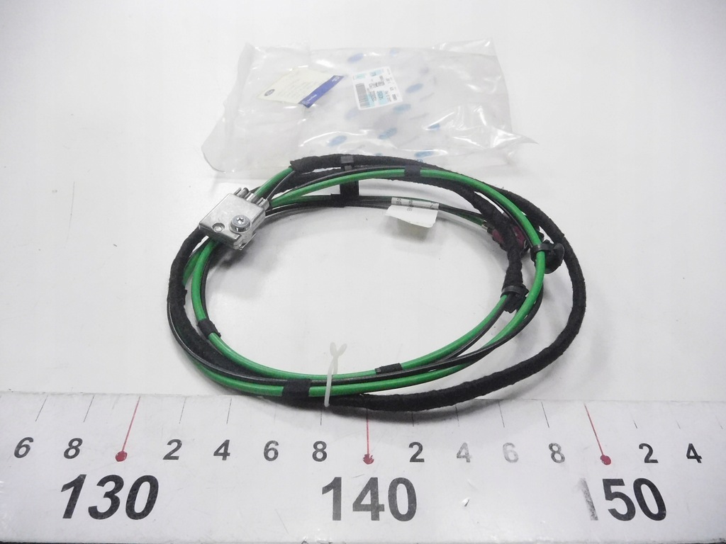 фото №7, Шланг - удлинитель антенна ford c-max 2007-2010 оригинальный номер 1430587