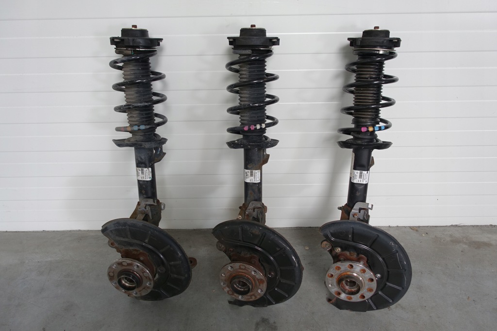 фото №1, Vw beetle 5c mcperson лівий підвіска поворотний кулак