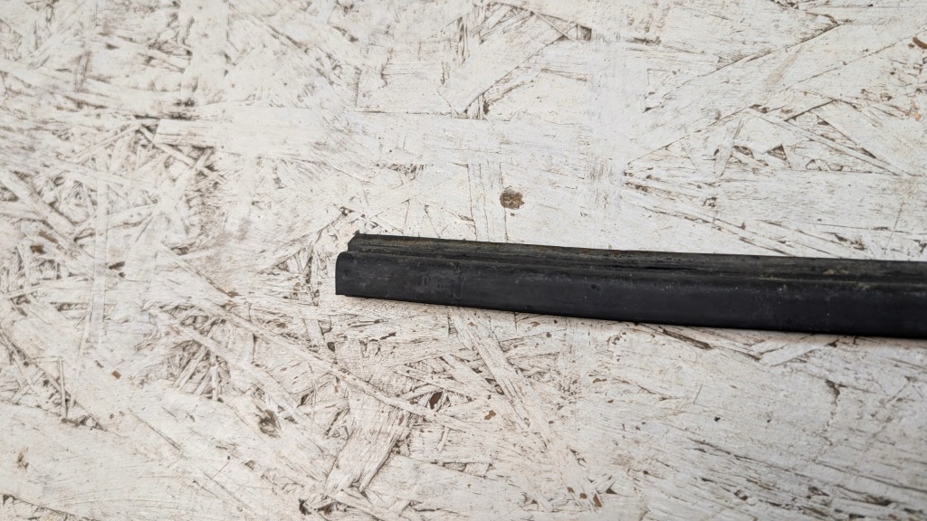 Peugeot 508 2 r8 1.6 thp phev ущільнювачі радіатора 8291538 в Україні