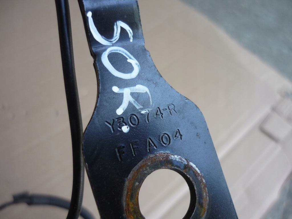 фото №9, Клипса поперечина правый перед kia sorento i europa