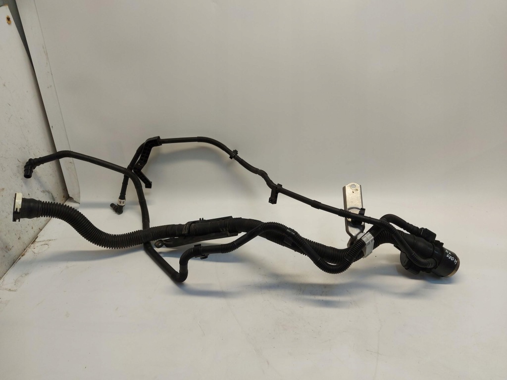 Купить Lexus rx500h v 5 2023- труба заливной топлива 77745-47040