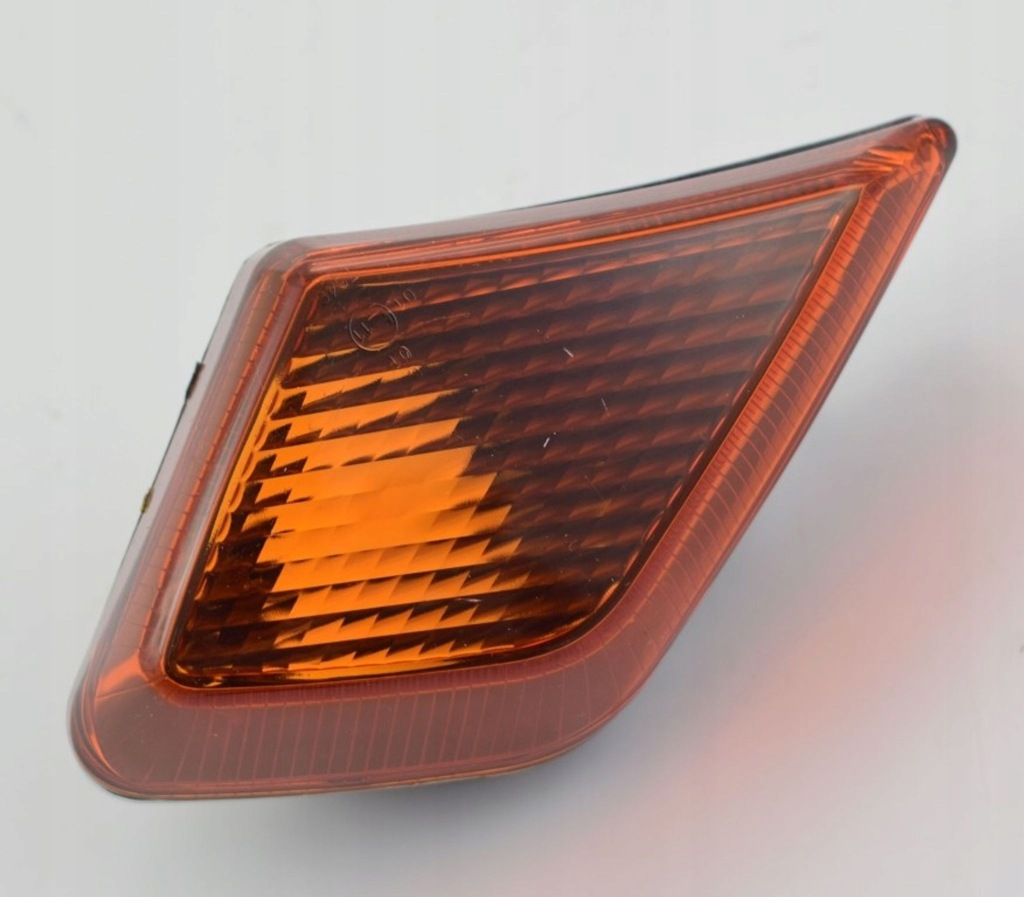 фото №1, Лампа поворот. mb actros mp4 права