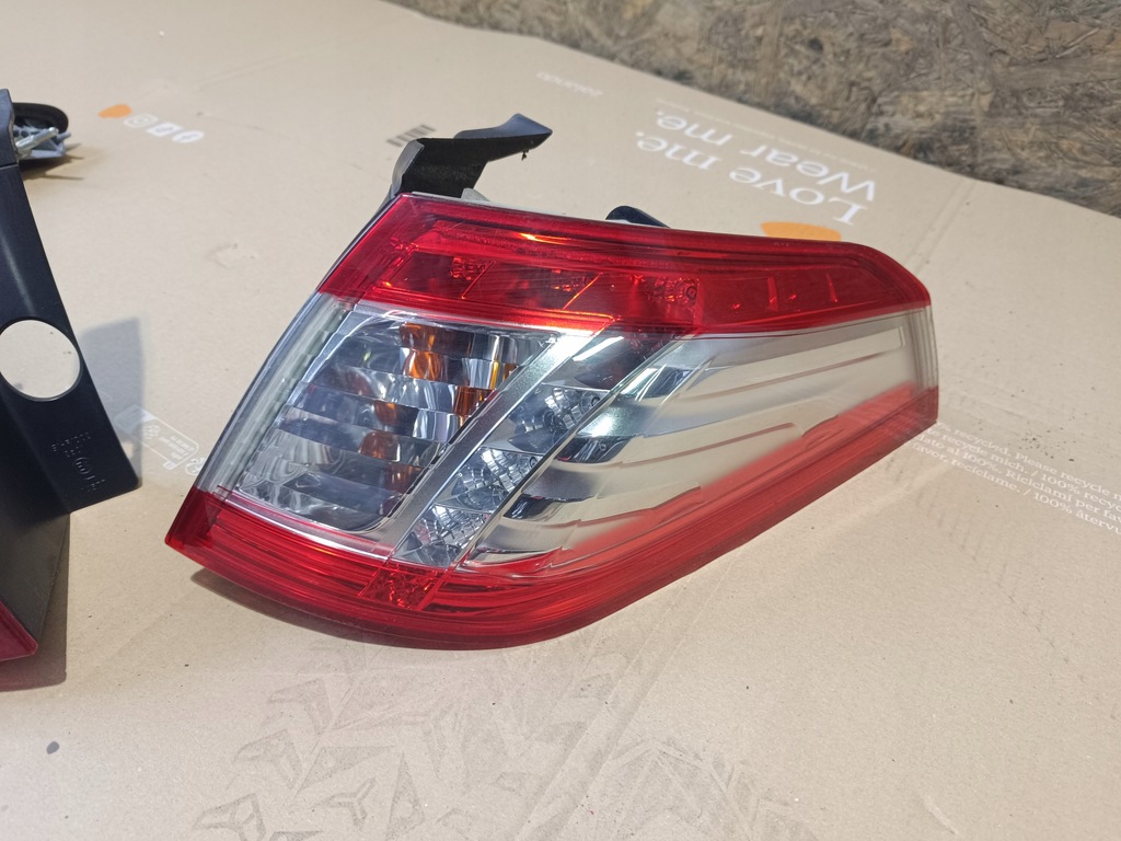 фото №1, Лампа задняя правая kombi sw peugeot 508