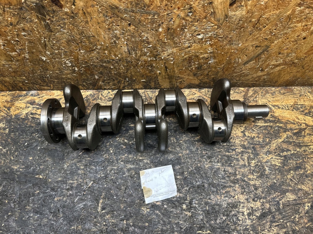 фото №1, Wał колінчастий mercedes 1.6 cgi r2700501 номінал перевірений