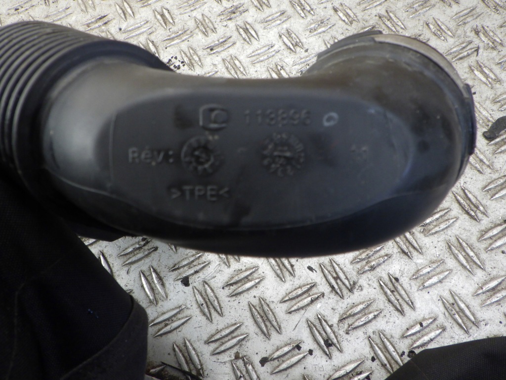 фото №3, Труба шланг воздуха dacia lodgy