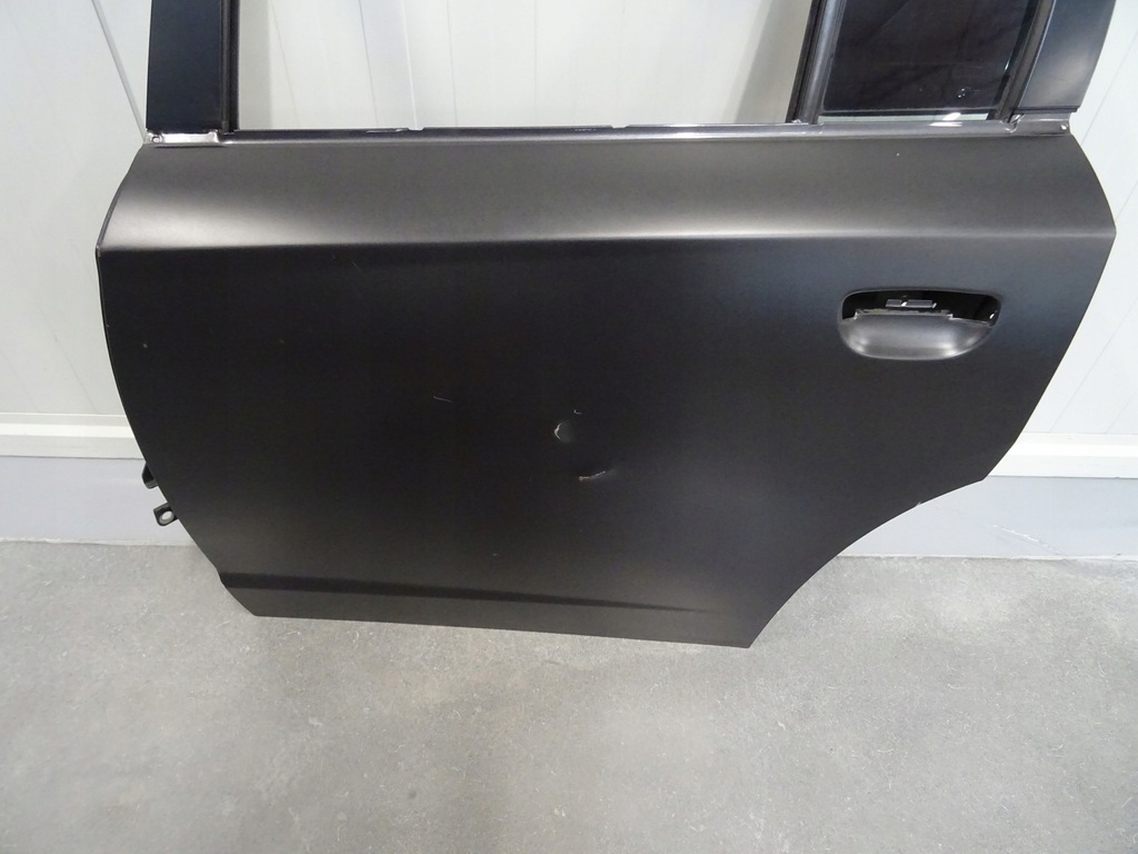 фото №7, 2015-2023 charger дверь левый задняя левая задние оригинальные